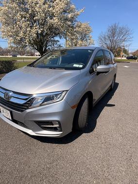 Silver 2019 Honda Odyssey EX