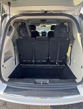 White 2014 Dodge Grand Caravan SXT