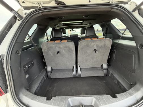 White 2014 Ford Explorer Limited