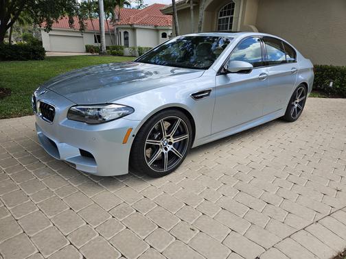 2014 BMW M5 Base