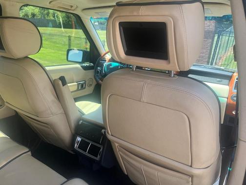 Silver 2006 Land Rover Range Rover HSE