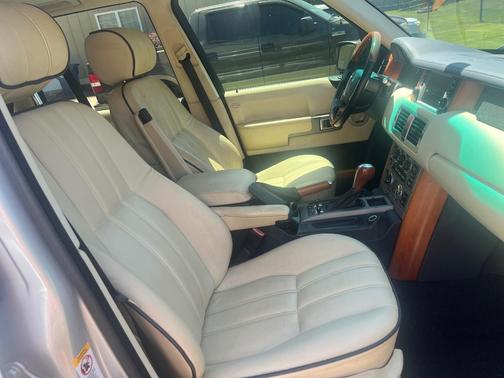 Silver 2006 Land Rover Range Rover HSE