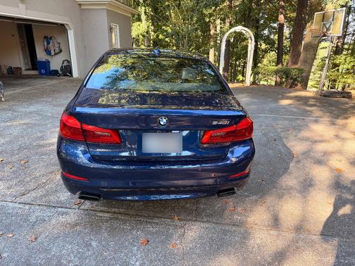 Blue 2020 BMW 540 i