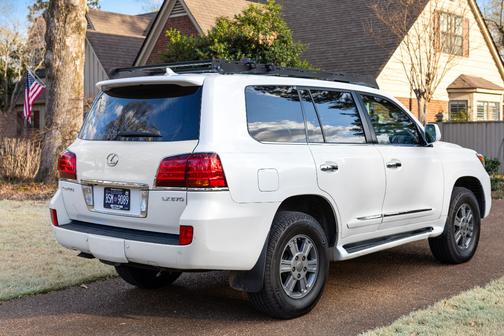 2010 Lexus LX 570 Base