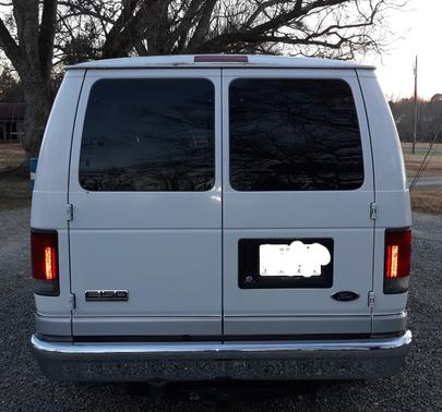 2006 Ford E150 XLT Wagon