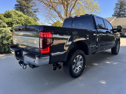 Gray 2021 Ford F-250 King Ranch