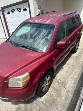 Red 2006 Honda Pilot EX