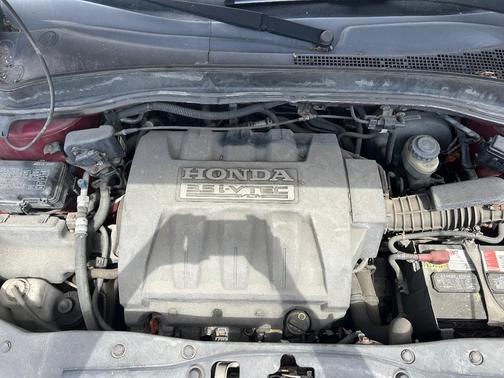 Red 2006 Honda Pilot EX