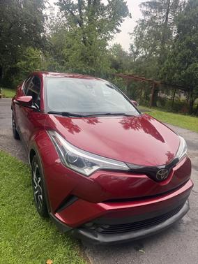 2018 Toyota C-HR XLE Premium