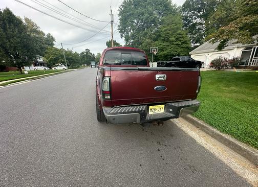 2010 Ford F-250 Lariat Super Duty Crew Cab