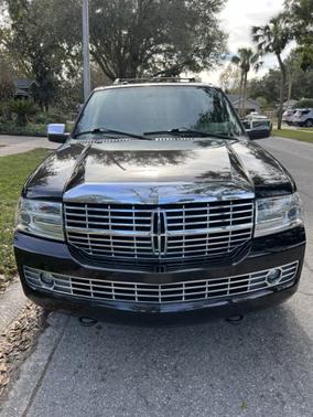 2013 Lincoln Navigator Base