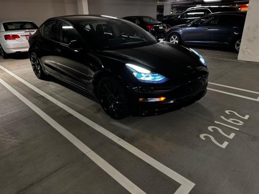 2022 Tesla Model 3 Long Range