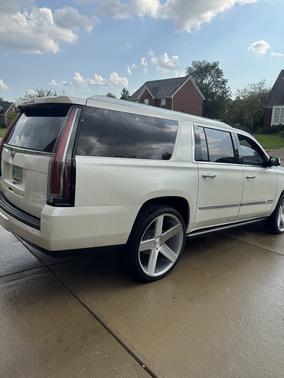 2015 Cadillac Escalade ESV Premium