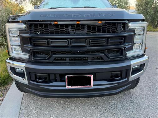 Black 2018 Ford F-250 Lariat