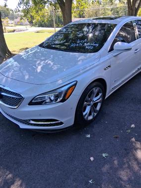 White 2019 Buick LaCrosse Avenir