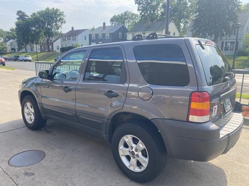 2005 Ford Escape XLT