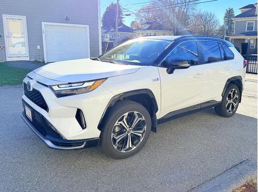 2024 Toyota RAV4 Prime XSE