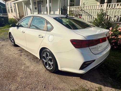 White 2020 Kia Forte LXS