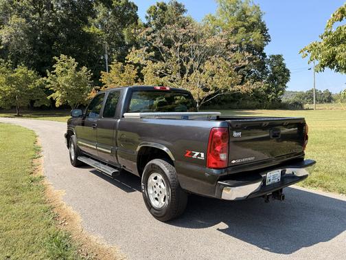 Gray 2003 Chevrolet Silverado 1500 LS Extended Cab