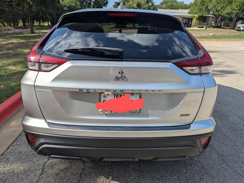 2022 Mitsubishi Eclipse Cross LE