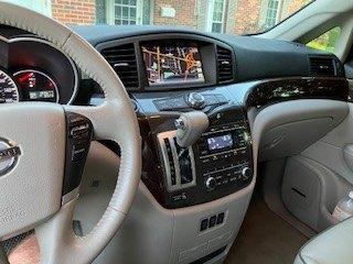White 2016 Nissan Quest Platinum