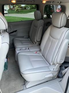 2016 Nissan Quest Platinum