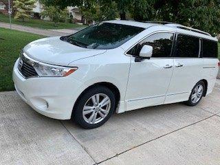 White 2016 Nissan Quest Platinum