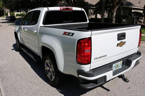 White 2018 Chevrolet Colorado Z71