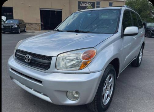 2004 Toyota RAV4 Base