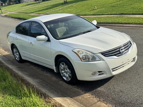 2010 Nissan Altima 2.5 S