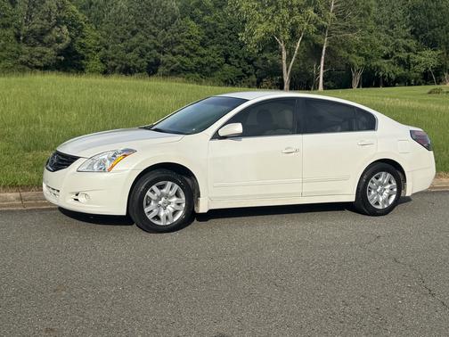 2010 Nissan Altima 2.5 S