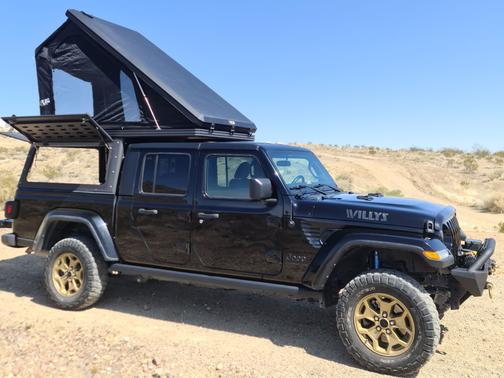 2022 Jeep Gladiator Willys