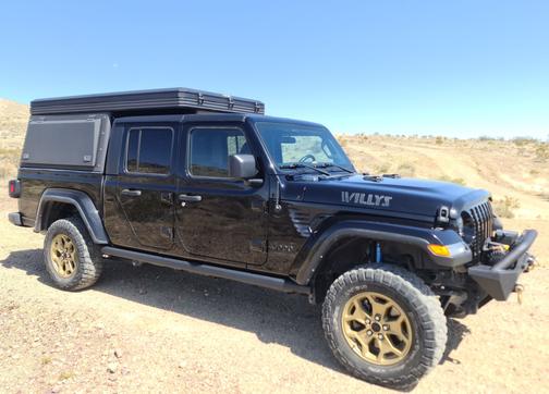 2022 Jeep Gladiator Willys