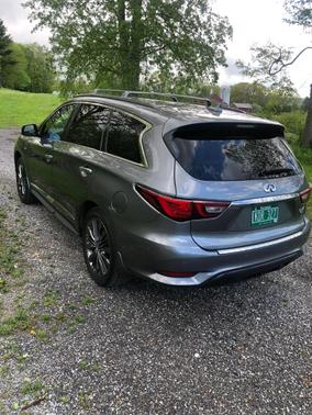 Photo 4 of 14 of 2019 INFINITI QX60 Luxe