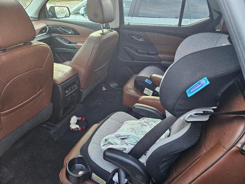 Black 2018 Chevrolet Traverse High Country