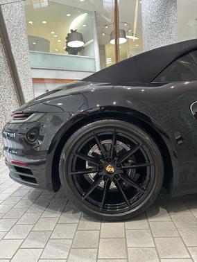 2021 Porsche 911 Carrera