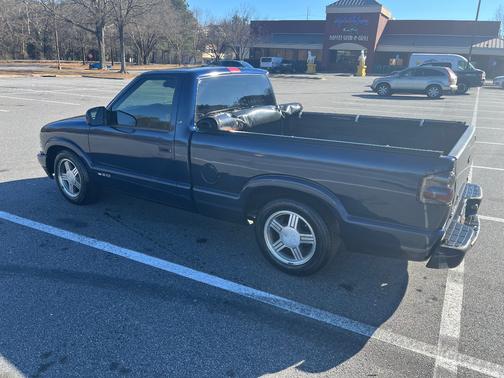 1998 Chevrolet S-10 LS
