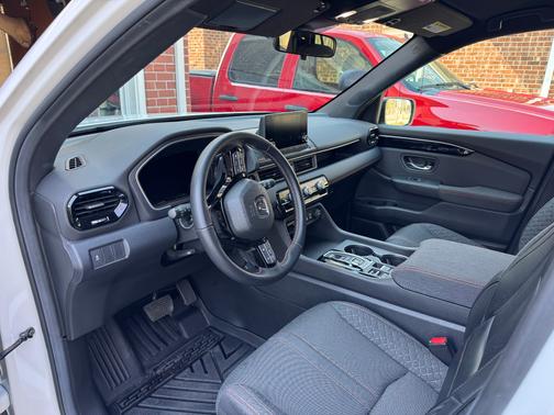 2025 Honda Pilot Sport AWD