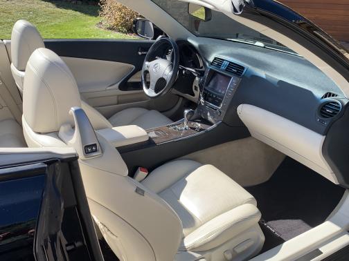 2010 Lexus IS 350C Base
