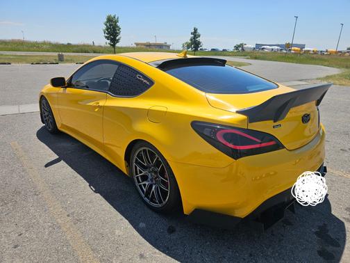 2012 Hyundai Genesis Coupe 3.8 R-Spec
