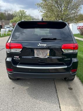 Black 2019 Jeep Grand Cherokee Limited