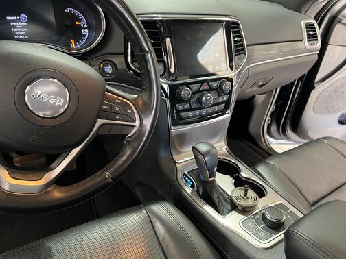 Black 2019 Jeep Grand Cherokee Limited