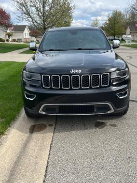 Black 2019 Jeep Grand Cherokee Limited