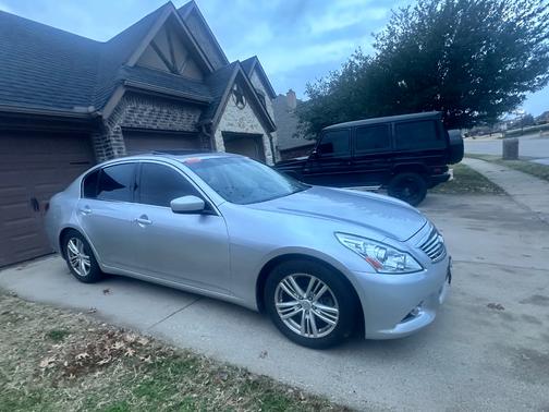 2013 INFINITI G37 Journey