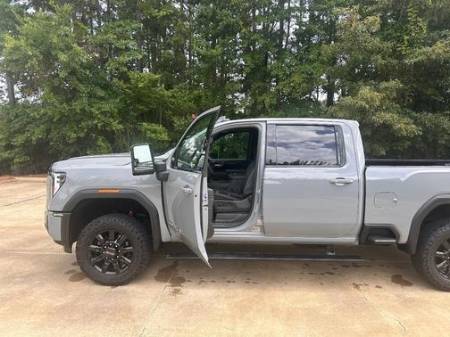Gray 2025 GMC Sierra 2500 AT4