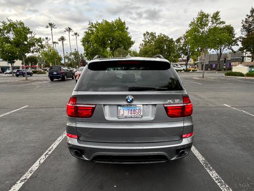 Silver 2011 BMW X5 xDrive35i Premium