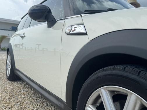 2011 MINI Cooper S Clubman Base