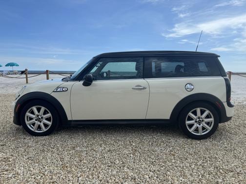 2011 MINI Cooper S Clubman Base
