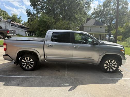 2020 Toyota Tundra Limited