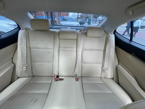 2015 Lexus ES 350 Base